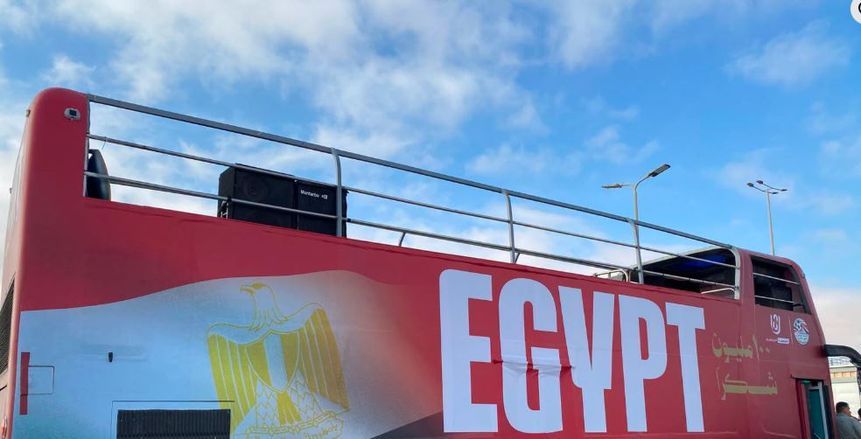 عودة بعثة منتخب مصر خلال ساعات.. حافلة مكشوفة وتوافد جماهيري في العلمين (فيديو وصور)