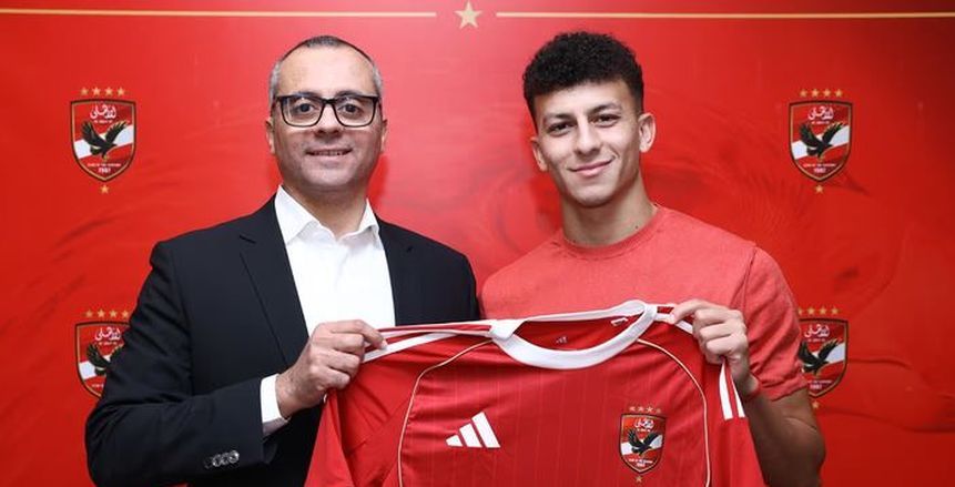 علي محمود يهدد بقاء بن رمضان وإمام عاشور في الأهلي