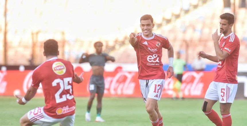 فرمان الأهلي.. رواتب اللاعبين الأجانب لا تزيد عن 700 ألف دولار (خاص)