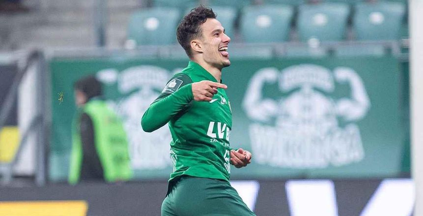 بعد ارتباط اسمه بالأهلي.. أسد الحملاوي يعلق على أنباء رحيله عن رومانيا
