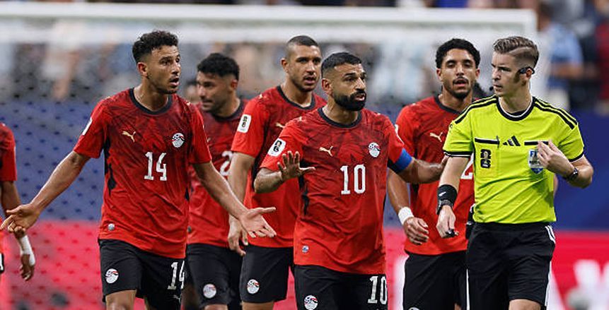 تقارير تكشف سر استبعاد حكم موقعة مصر والأرجنتين من كأس العالم