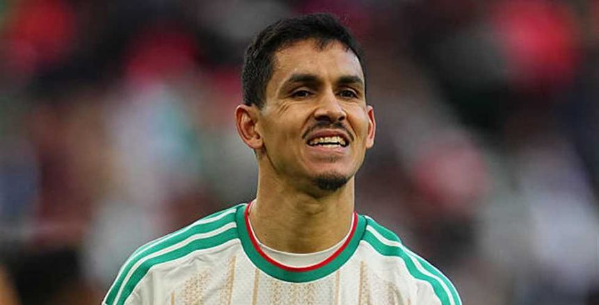 ليفانتي يعلن تعاقده مع مدافع منتخب الجزائر حتى 2028