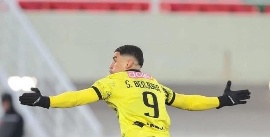 كريم رمزي: ثنائي مغربي حذر سفيان بنجديدة من الانتقال إلى الأهلي.. ورد اللاعب