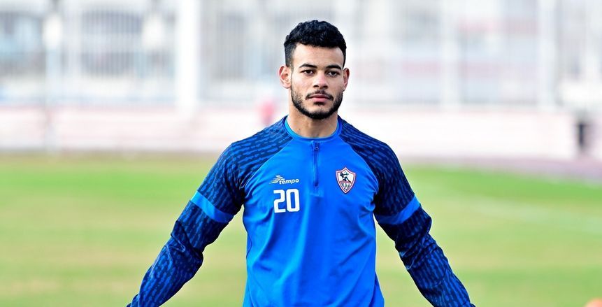 المصري يفاوض نبيل عماد دونجا بعد فسخ عقده مع النجمة السعودي