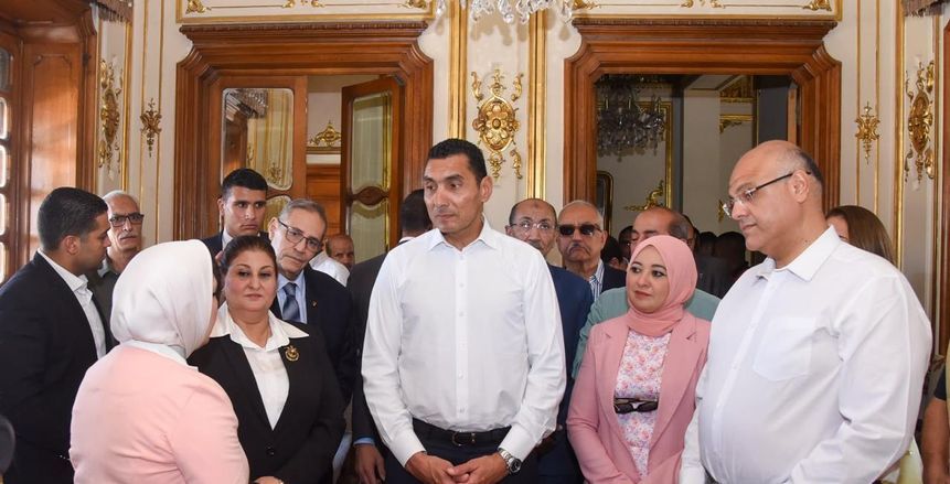 وزير الشباب والرياضة يكرم فريق أبو قير للأسمدة باستاد الإسكندرية