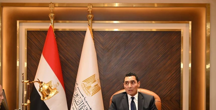 وزير الرياضة يوجه بتحقيق عاجل في شكوى استبعاد لاعب من اختبارات الاتحاد بسبب اسمه