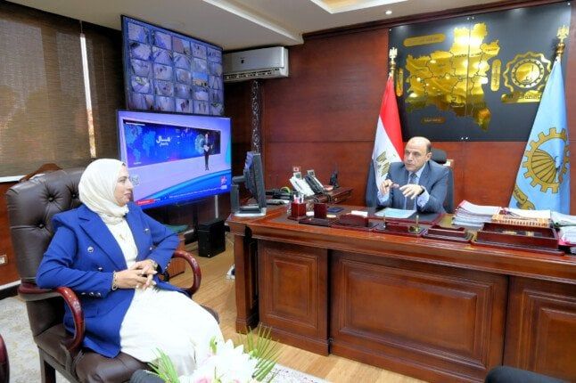 محافظ الغربية يبحث تطوير الأداء المؤسسي مع القيادات الجديدة بالهيئة العامة للاستعلامات والمديرية المالية محافظ الغربية يبحث تطوير الأداء المؤسسي مع القيادات الجديدة بالهيئة العامة للاستعلامات والمديرية المالية