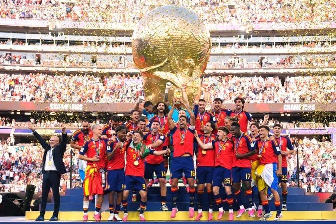 الصورة بدون ترامب الصورة بدون ترامب