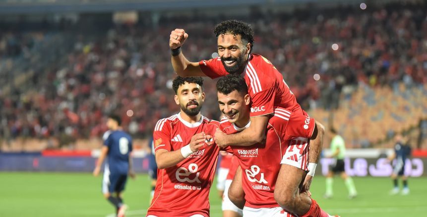بعد خماسية النصر وتأكيد برشلونة.. 4 وديات تجهز الأهلي وموعد ظهور الدوليين