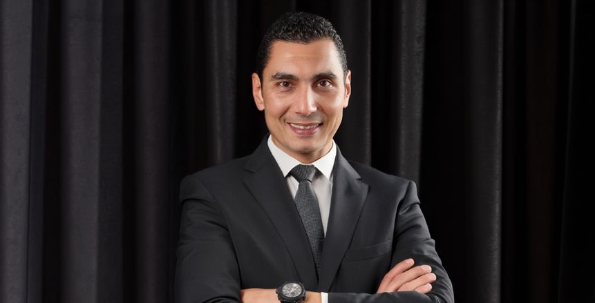 وزير الشباب والرياضة يهنئ منتخب مصر للقوس والسهم بذهبيات البطولة الأفريقية