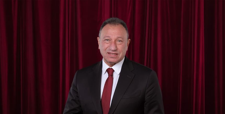 الخطيب: عقد فودافون الأكبر في تاريخ الأهلي.. وسداد القيمة بالدولار