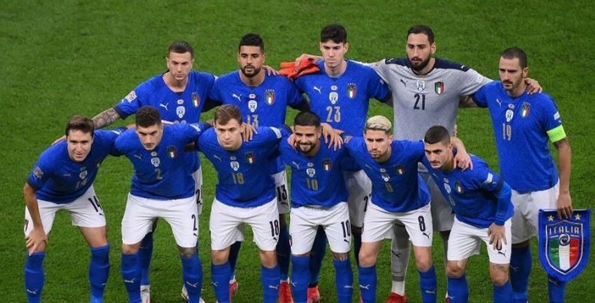 بعد انسحاب بيرلو.. كونتي ومانشيني مرشحان لتولي القيادة الفنية لمنتخب إيطاليا