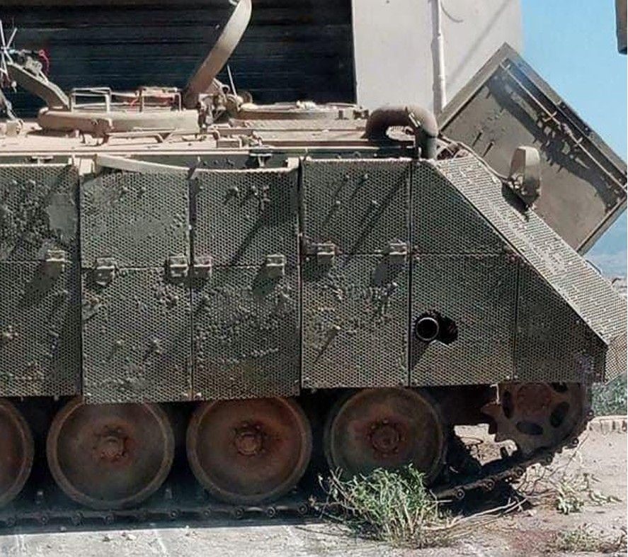رسم توضيحي 4 ناقلة روبوتية مفخخة من طراز M113