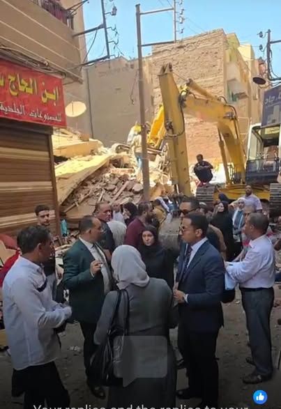 النيابة الإدارية تحقق فى أنهيار عقار زفتى (1) النيابة الإدارية تحقق فى أنهيار عقار زفتى (1)