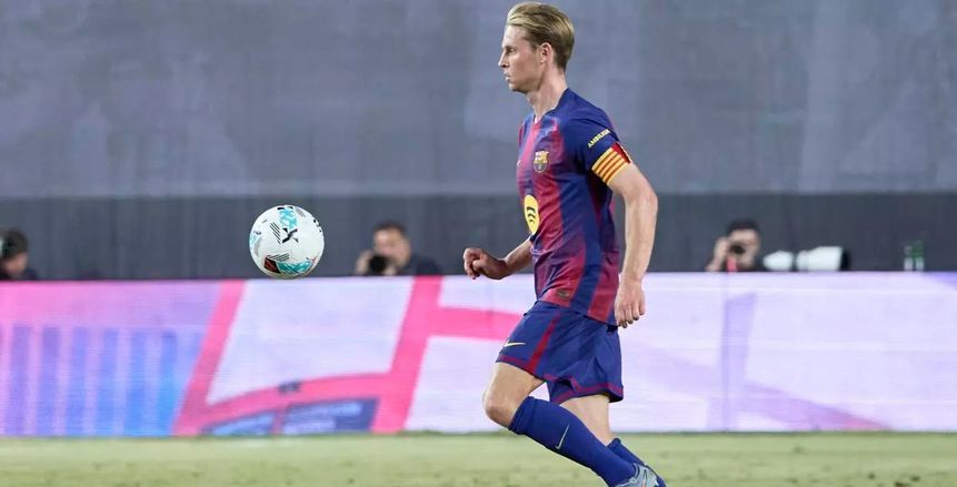 دي يونج يحمل مفتاح صفقة رودري في برشلونة