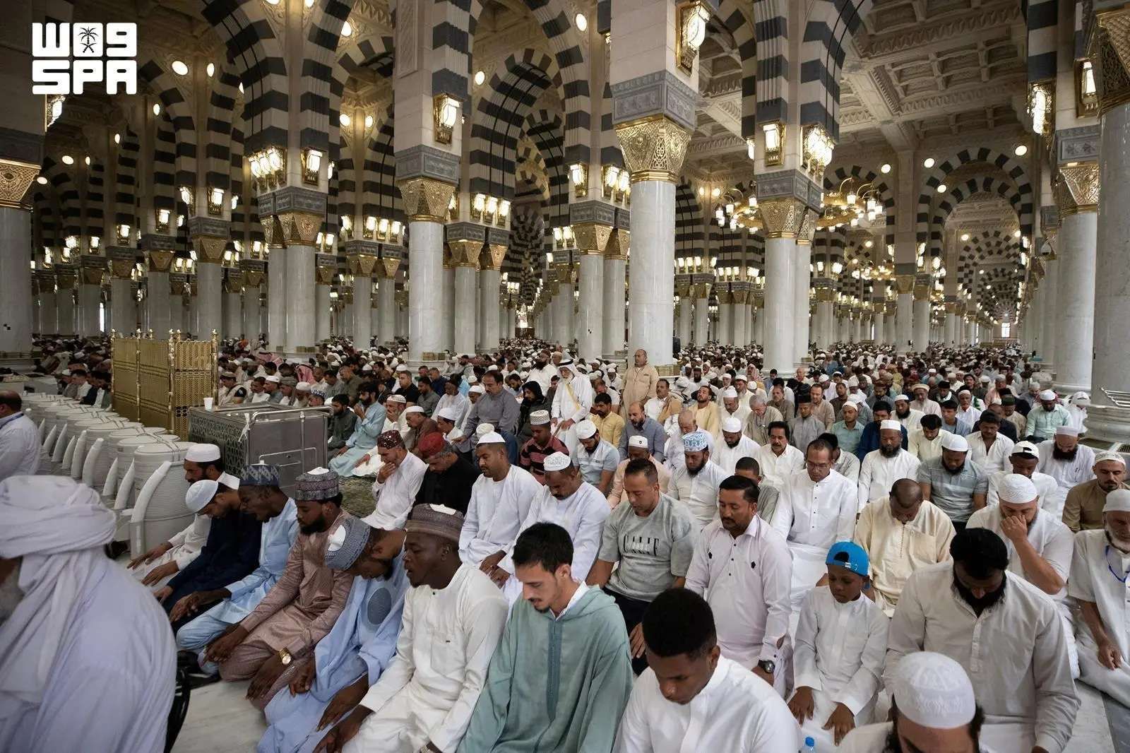 جانب من خطبة الجمعة في المسجد النبوي
