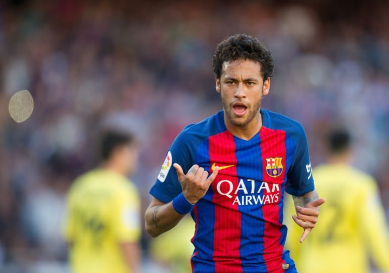 BARCELONA, SPAIN - MAY 06: Neymar of FC Barcelona celebrates after scoring his team's opening goal during of the La Liga match between FC Barcelona and Villarreal CF at Camp Nou stadium on May 6, 2017 in Barcelona, Spain. (Photo by Denis Doyle/Getty Images)