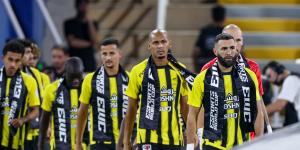 أسطورة الاتحاد يُحرج مانشيني بتعليق ساخر