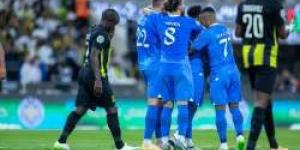 من هو معلق مباراة الهلال ضد الاتحاد الليلة في دوري روشن السعودي