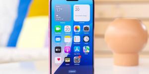 ابل تدعم سلسلة iPhone 17 بترقية كبيرة في الشاشة