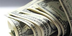 بعد تثبيت أسعار الفائدة.. سعر الدولار مقابل الجنيه المصري في البنوك والصرافة