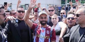 موعد أول مباراة لـ محمد صلاح مع طرابزون سبور.. مواجهة مرتقبة في افتتاح الدوري التركي