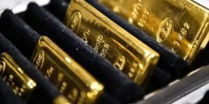 أونصة الذهب تقفز بنسبة 4.24% بعد تراجع التوترات
