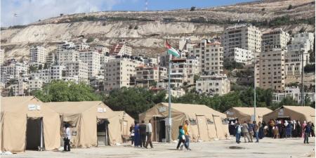 "الميداني الأردني" نابلس / 4 يباشر تقديم خدماته الطبية والعلاجية - صور