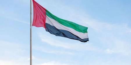 حكام الإمارات يعزون أمير الكويت بوفاة الشيخ علي حمود السلمان الحمود الصباح