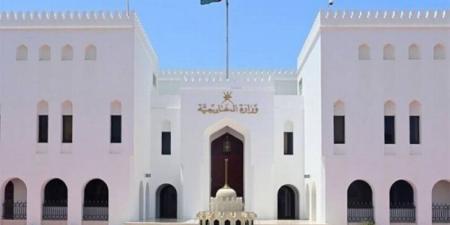 سلطنة عمان تستدعي السفير الإيراني