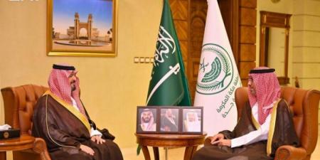 الأمير سعود بن جلوي يستقبل أمين جدة بمناسبة تعيينه حديثًا