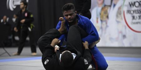 بمشاركة 2000 لاعب.. «أبوظبي جراند سلام» للجوجيتسو تختتم محطة ريو دي جانيرو وتتجه إلى موسكو