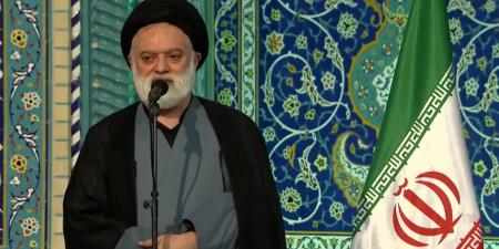 السيد مصطفى الخامنئي: الصبر لا يتنافى مع الثأر ومراسم التشييع المليونية تجلٍّ لوحدة الأمة