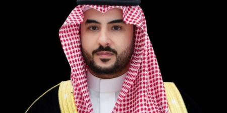 وزير الدفاع يعزي هاتفيا رئيس وزراء قطر في وفاة الشيخ حمد بن خليفة آل ثاني