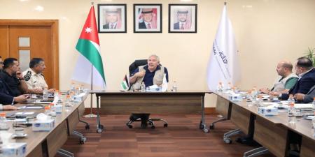سلطة العقبة تبحث تعزيز انسيابية حركة التجارة وتسهيل النقل التجاري