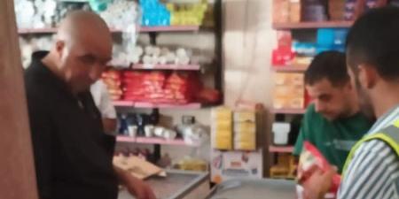حملات مكثفة على أسواق بئر العبد.. تحرير 4 محاضر مخالفات لضبط الأسعار ومراقبة السلع