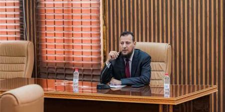 محافظ عدن يوجه بـ"خطة طوارئ" استعداداً لمنخفض جوي مدمر في أغسطس