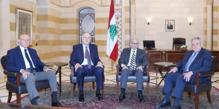 رئيس الحكومة استقبل ميقاتي والسنيورة وتمام سلام وعرض معهم الاوضاع العامة