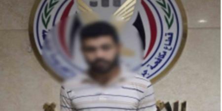 ضبط أحد الأشخاص بالمنيا لقيامه بالنصب والاحتيال على المواطنين والاستيلاء على أموالهم