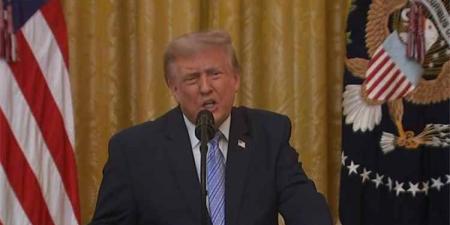 "زلزال وثائق الدولة العميقة.. ترامب يرفع السرية عن "أكبر اختراق صيني" للانتخابات الأمريكية ويتوعد بكشف التواطؤ الاستخباراتي