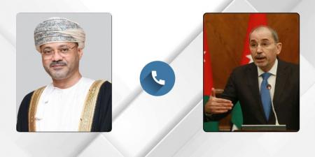 وزير الخارجية ونظيره العماني يبحثان تطورات الأوضاع في المنطقة