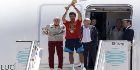مونديال 2026: طائرة المنتخب الإسباني المتوج باللقب تحط في مدريد
