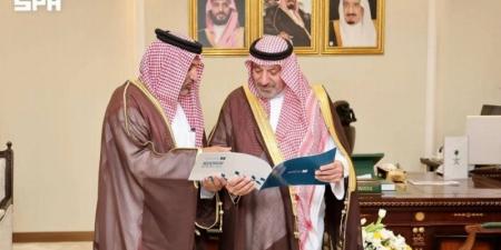 أمير نجران يشيد بدور فرع التجارة بالمنطقة