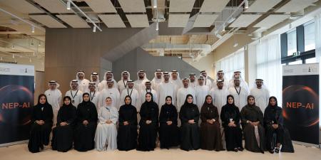 بمشاركة 32 خبيرا.. مسار الذكاء الاصطناعي يبدأ وحداته التدريبية الأولى ضمن برنامج خبراء الإمارات