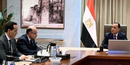 وزير الاستثمار يناقش مع رئيس الوزراء الموقف التنفيذي لعدد من صناديق ومنصات القطاع