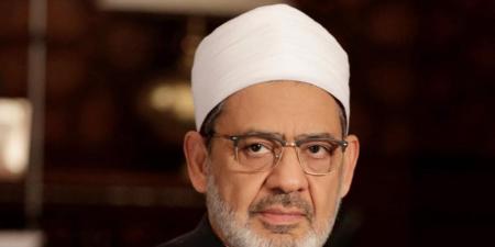 «الطيب» يهنئ الرئيس السيسي والشعب المصري بذكرى ثورة 23 يوليو المجيدة