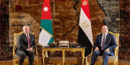 الملك يهنئ الرئيس المصري بذكرى ثورة 23 تموز