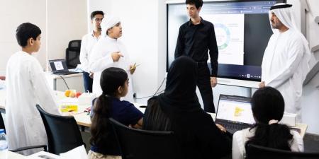 100 طالب يستعرضون مشاريع ابتكارية في «ملتقى مهارات الغد الصيفي 2026»