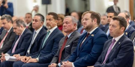 الملك يحضر الجلسة الافتتاحية لملتقى الأعمال الأردني البريطاني في لندن