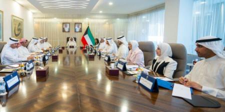 الكويت.. رئيس الوزراء يترأس اجتماعاً للجنة الوزارية لمتابعة المشاريع التنموية الكبرى
